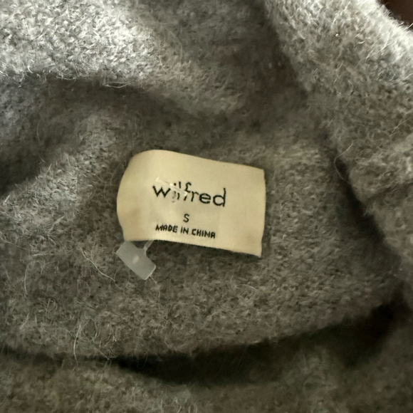 Aritzia Lorin Sweater Grey Size Small - Picture 6 of 9